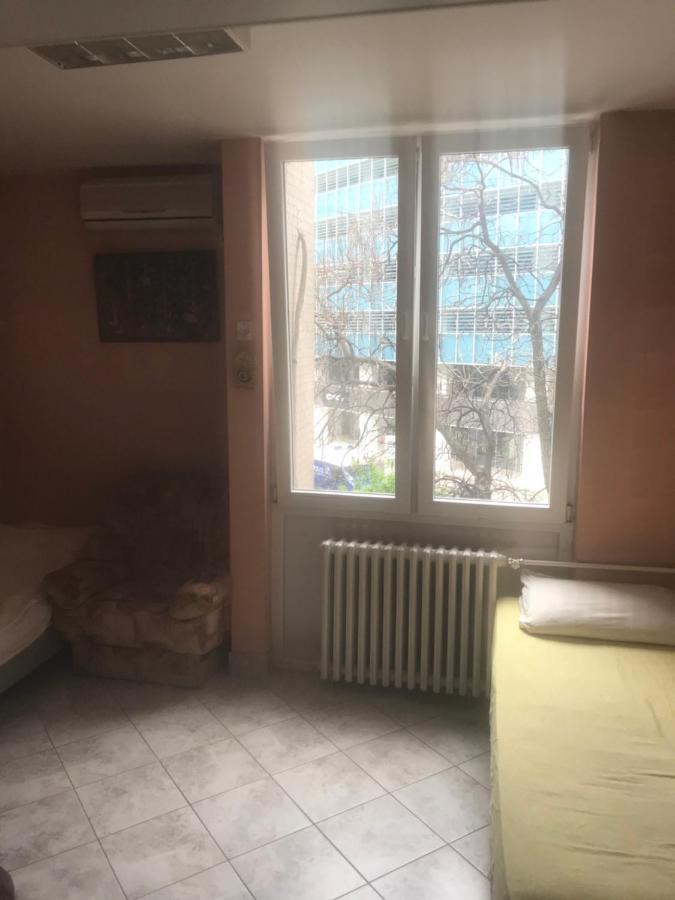 Kalamaras Apartments Скоп'є Екстер'єр фото